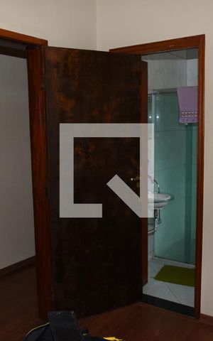 Casa à venda com 290m², 4 quartos e 2 vagasSuíte 2