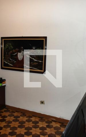 Casa à venda com 290m², 4 quartos e 2 vagasSala