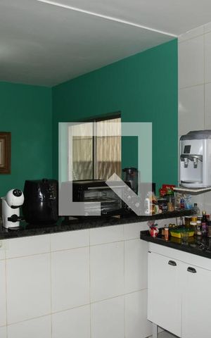 Casa à venda com 290m², 4 quartos e 2 vagasCozinha