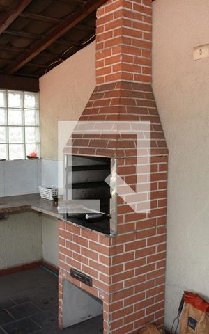 Casa à venda com 290m², 4 quartos e 2 vagasChurrasqueira