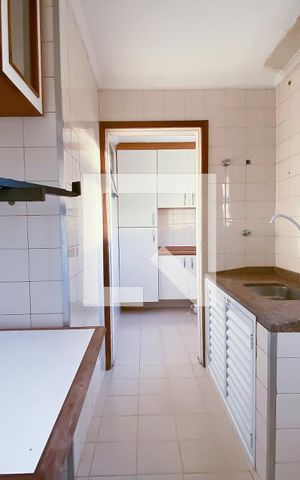 Apartamento à venda com 60m², 2 quartos e 1 vaga Apartamento à venda com 60m², 2 quartos e 1 vagaCozinha e Área de Serviço