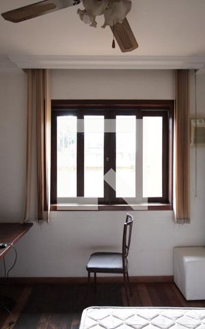 Casa à venda com 640m², 4 quartos e 4 vagasSuite 2