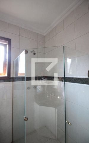 Casa à venda com 640m², 4 quartos e 4 vagasBanheiro da Suite 2