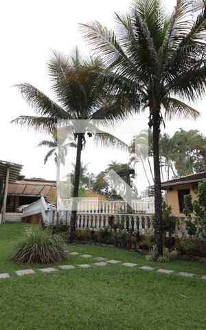 Casa à venda com 640m², 4 quartos e 4 vagasJardim