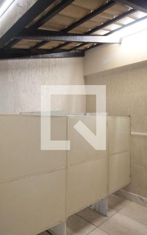Casa à venda com 640m², 4 quartos e 4 vagasBanheiro Feminino | Salão de Festa