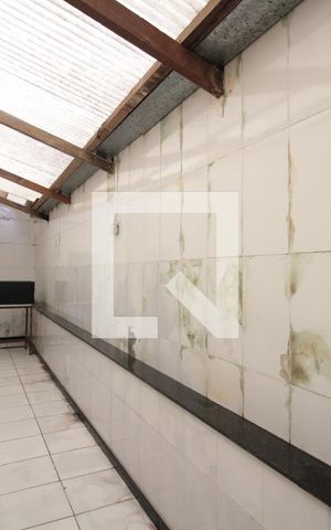 Casa à venda com 640m², 4 quartos e 4 vagasArea de Serviço