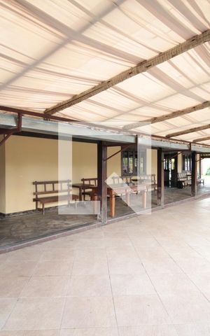 Casa à venda com 640m², 4 quartos e 4 vagasVaranda