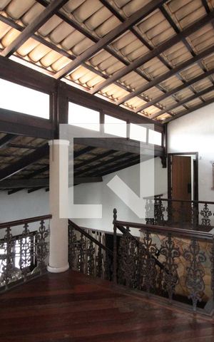 Casa à venda com 640m², 4 quartos e 4 vagasMezanino