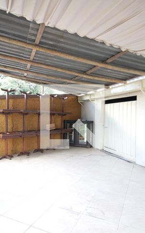 Casa à venda com 640m², 4 quartos e 4 vagasVaranda