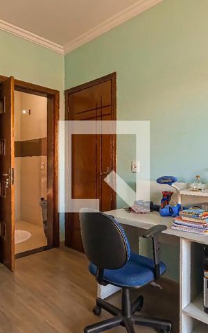 Casa à venda com 267m², 3 quartos e 4 vagasSuíte 1