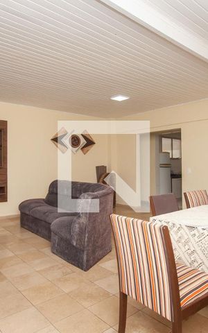 Apartamento para alugar com 109m², 2 quartos e 1 vaga Apartamento para alugar com 109m², 2 quartos e 1 vagaSala