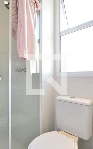 Apartamento à venda com 54m², 2 quartos e 2 vagasBanheiro da Suíte