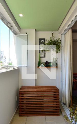 Apartamento à venda com 54m², 2 quartos e 2 vagasVaranda