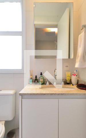Apartamento à venda com 54m², 2 quartos e 2 vagasBanheiro da Suíte