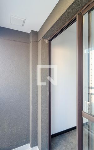 Apartamento para alugar com 29m², 1 quarto e sem vaga Apartamento para alugar com 29m², 1 quarto e sem vagaVaranda