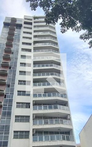 Apartamento à venda com 159m², 4 quartos e 2 vagas Apartamento à venda com 159m², 4 quartos e 2 vagasFachada