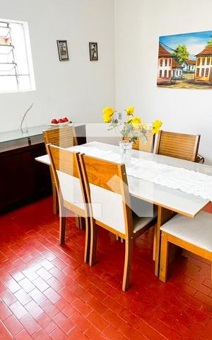 Casa à venda com 500m², 3 quartos e 2 vagasSala 