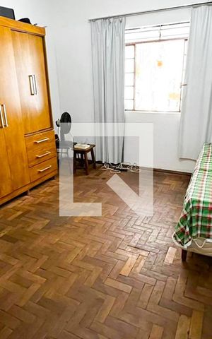 Casa à venda com 500m², 3 quartos e 2 vagasQuarto 