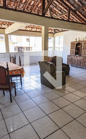 Casa à venda com 350m², 3 quartos e 4 vagasEsapaço gourmet / sala
