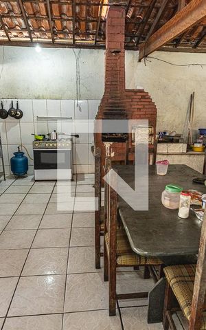 Casa à venda com 350m², 3 quartos e 4 vagasEsapaço gourmet / sala