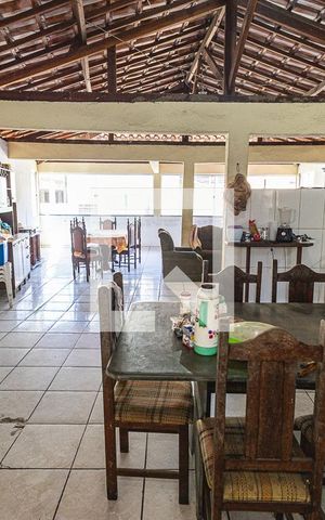 Casa à venda com 350m², 3 quartos e 4 vagasEsapaço gourmet / sala