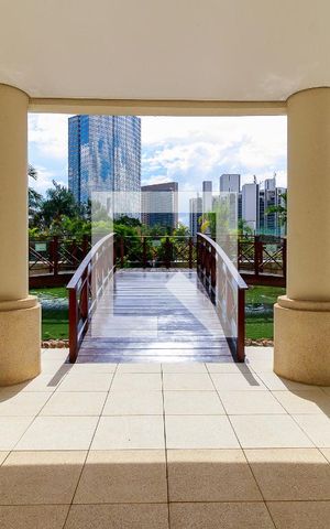 Apartamento à venda com 190m², 3 quartos e 3 vagas Apartamento à venda com 190m², 3 quartos e 3 vagasÁrea Comum