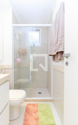 Apartamento à venda com 190m², 3 quartos e 3 vagas Apartamento à venda com 190m², 3 quartos e 3 vagasSuíte 2 - Banheiro