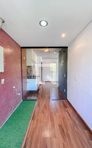 Apartamento à venda com 70m², 2 quartos e 1 vagaÁrea de Serviço