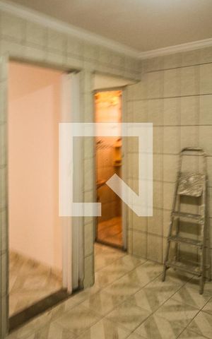 Casa para alugar com 52m², 1 quarto e sem vaga Casa para alugar com 52m², 1 quarto e sem vagaCozinha
