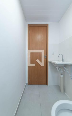 Apartamento à venda com 44m², 2 quartos e sem vaga Apartamento à venda com 44m², 2 quartos e sem vagaBanheiro