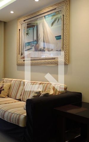 Apartamento à venda com 75m², 2 quartos e 1 vagaSala