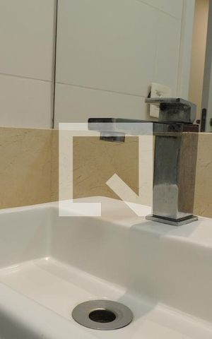 Apartamento à venda com 75m², 2 quartos e 1 vagaBanheiro da Suíte