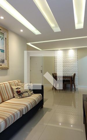 Apartamento à venda com 75m², 2 quartos e 1 vaga Apartamento à venda com 75m², 2 quartos e 1 vagaSala