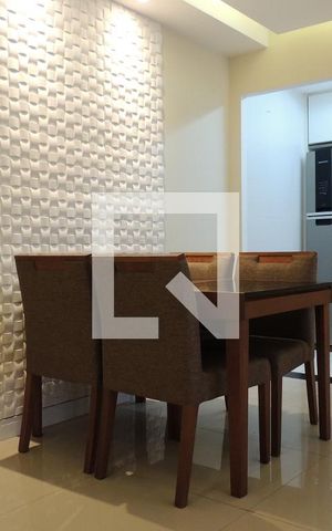 Apartamento à venda com 75m², 2 quartos e 1 vagaSala