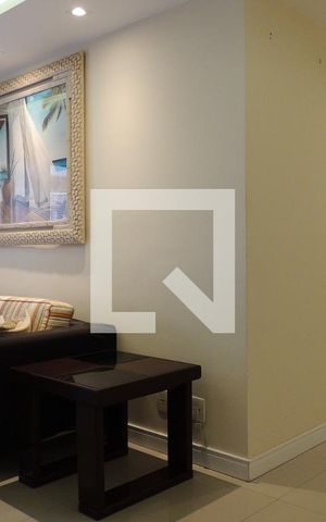 Apartamento à venda com 75m², 2 quartos e 1 vagaSala