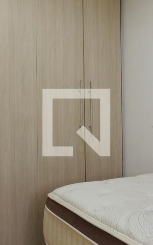Apartamento à venda com 75m², 2 quartos e 1 vagaQuarto 2 - Armários