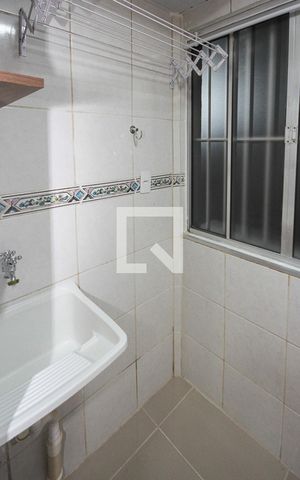 Apartamento para alugar com 42m², 2 quartos e 1 vagaÁrea de Serviço