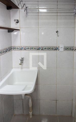 Apartamento para alugar com 42m², 2 quartos e 1 vagaÁrea de Serviço