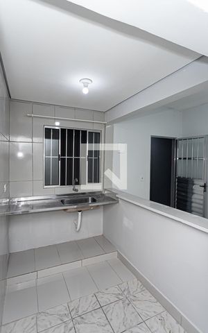 Casa para alugar com 27m², 1 quarto e sem vaga Casa para alugar com 27m², 1 quarto e sem vagaCozinha
