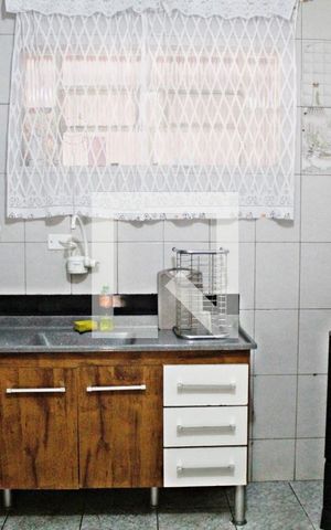 Casa à venda com 202m², 2 quartos e 2 vagasCozinha