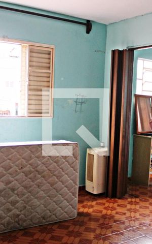 Casa à venda com 202m², 2 quartos e 2 vagasQuarto 1