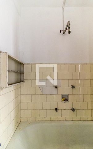Apartamento à venda com 130m², 2 quartos e sem vagaBanheiro