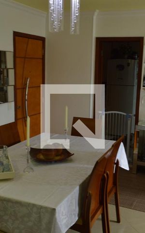 Apartamento à venda com 82m², 3 quartos e 1 vagaSala