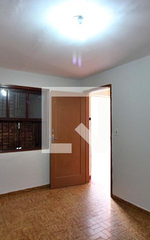 Casa para alugar com 350m², 2 quartos e 4 vagasQuarto de Serviço