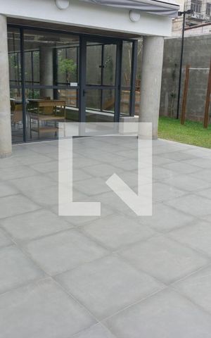 Apartamento para alugar com 35m², 1 quarto e sem vagaÁrea comum