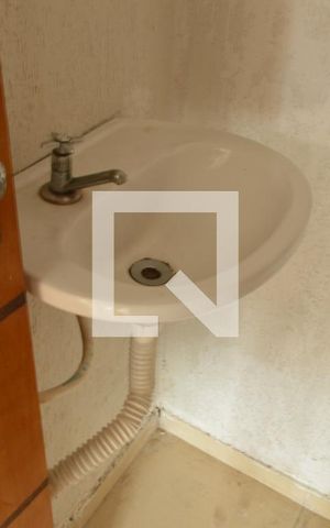 Casa de condomínio à venda com 75m², 2 quartos e 1 vagaLavabo