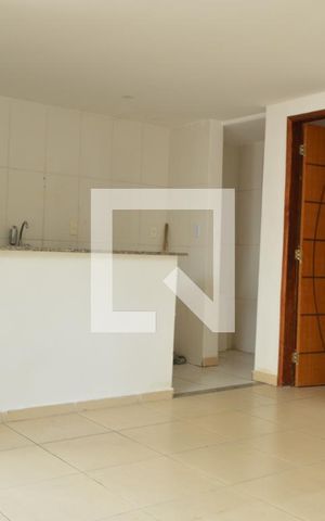 Casa de condomínio à venda com 75m², 2 quartos e 1 vagaSala