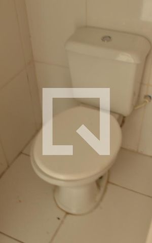 Casa de condomínio à venda com 75m², 2 quartos e 1 vagaBanheiro