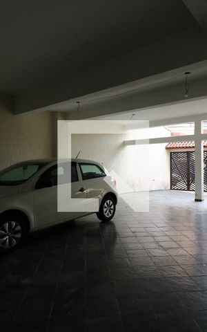 Casa à venda com 258m², 4 quartos e 5 vagasGaragem
