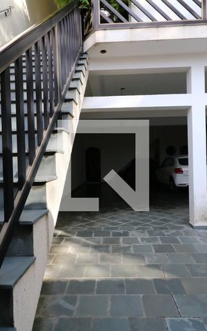 Casa à venda com 258m², 4 quartos e 5 vagasGaragem